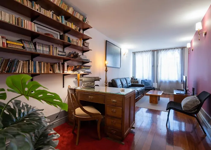 Casa Da Hera - The Ivy House Apartment