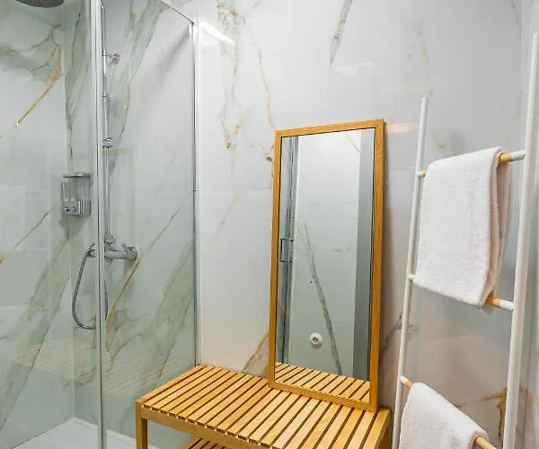 Casa Da Hera - The Ivy House Apartment