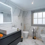 Casa Da Hera - The Ivy House Apartment